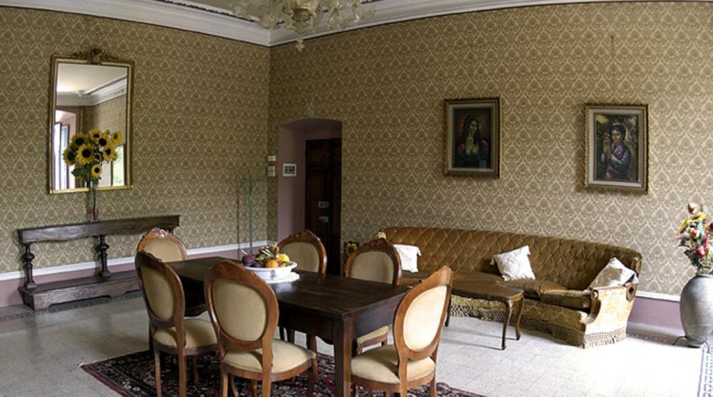 Residenza Sant'Emiliano Hotel Треви Екстериор снимка